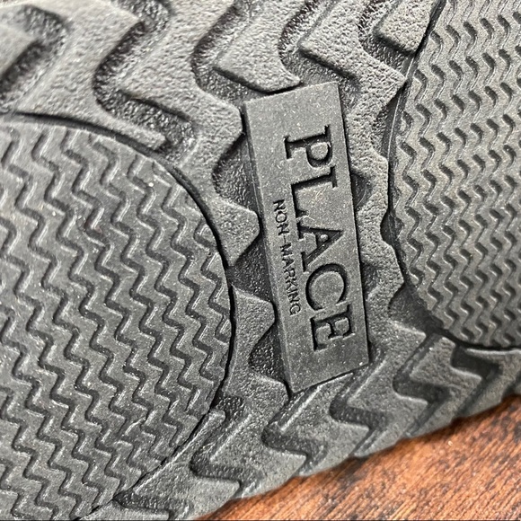 {Children's Place} Leopard Print Shimmering Boots - Picture 7 of 8